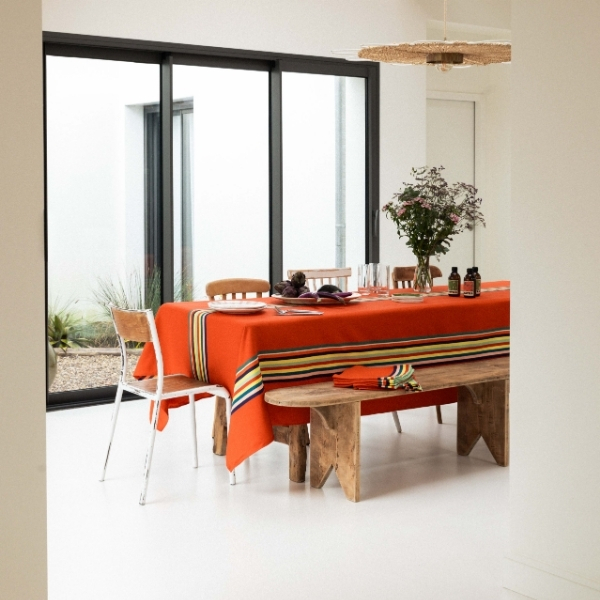 table mauleon orange artiga